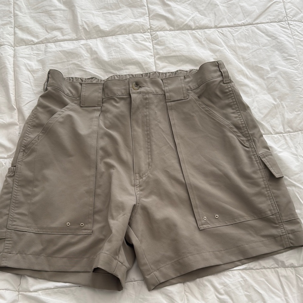 Men's Tan Cargo Shorts